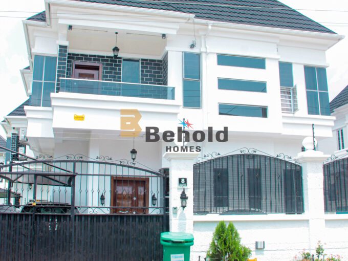 Dazzling 5 Bedroom Detached Duplex with BQ