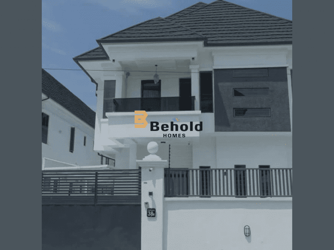 Exquisite 5 Bedroom Detached Duplex